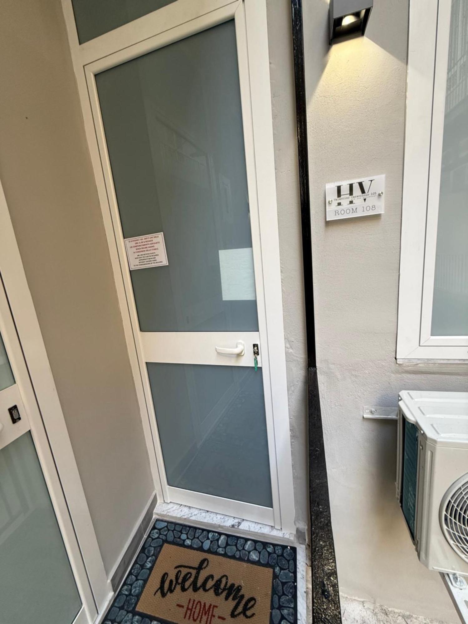 Valentino Caracciolo 105 Lägenhet Neapel Exteriör bild